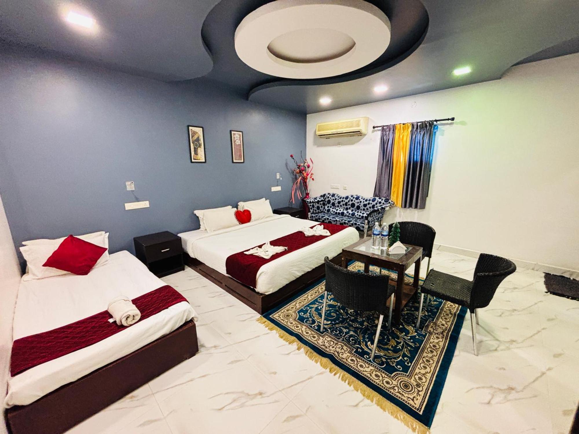 The Elite Beachview Puducherry Eksteriør billede